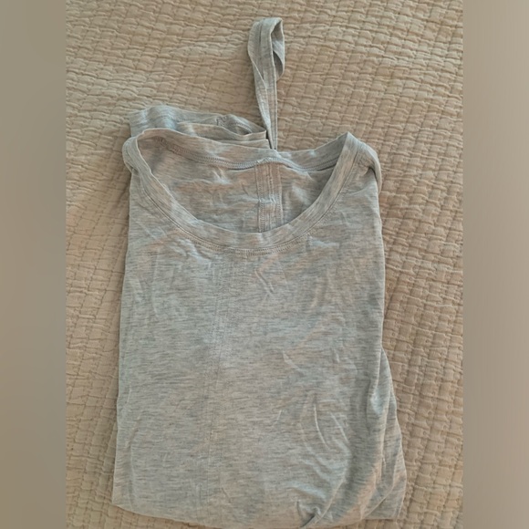 Lululemon Workout Long Sleeve - Picture 2 of 3